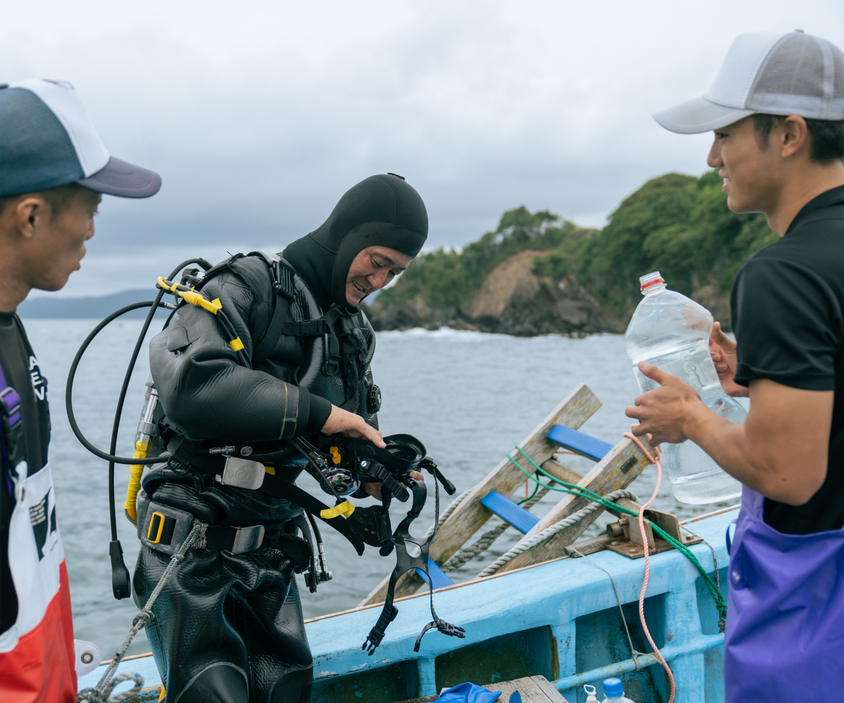 船上の漁師たち